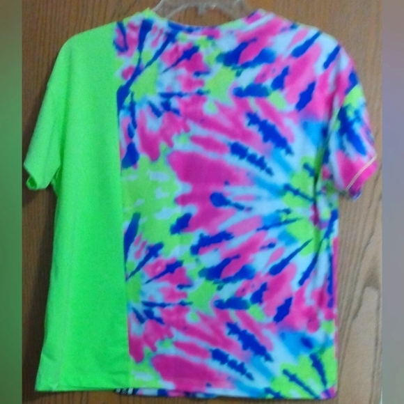 JusticeSport Athletic top size L (12-14)     16-005 - Picture 3 of 3